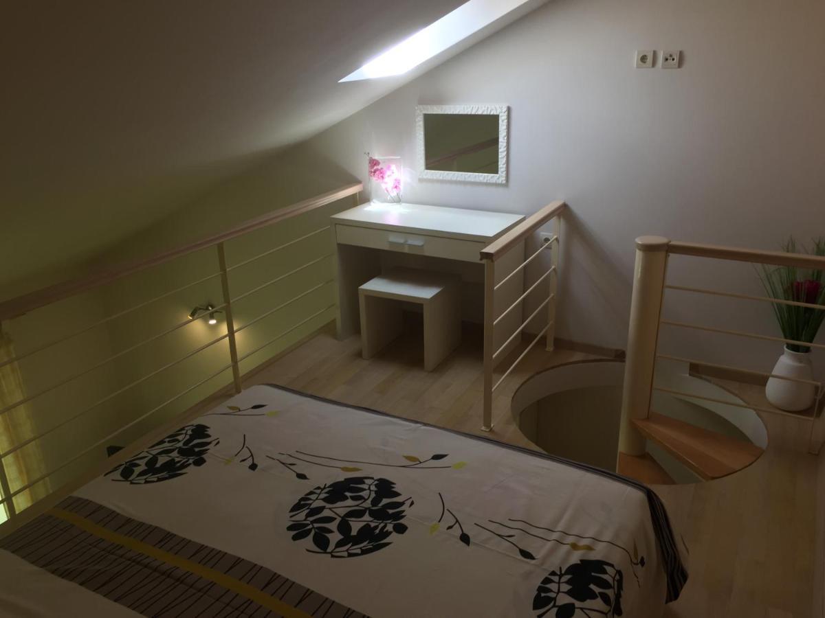 Villa Jani Top Floor Suite Hvar Town Extérieur photo
